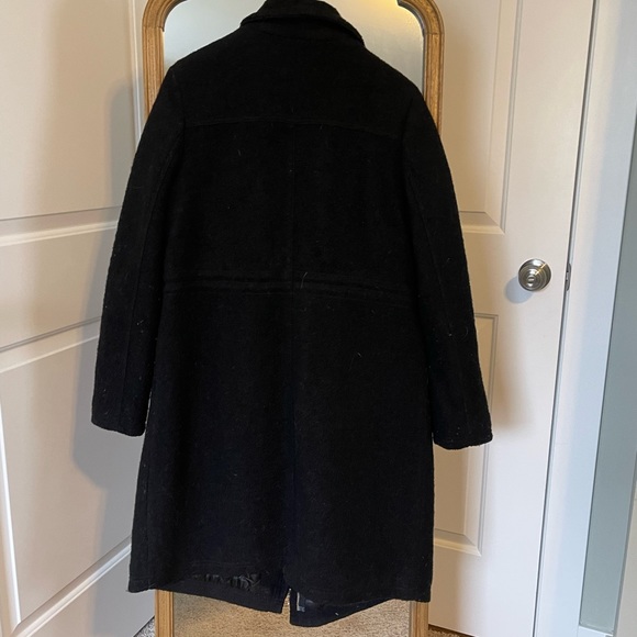 Guess Winter Jacket - Picture 4 of 5